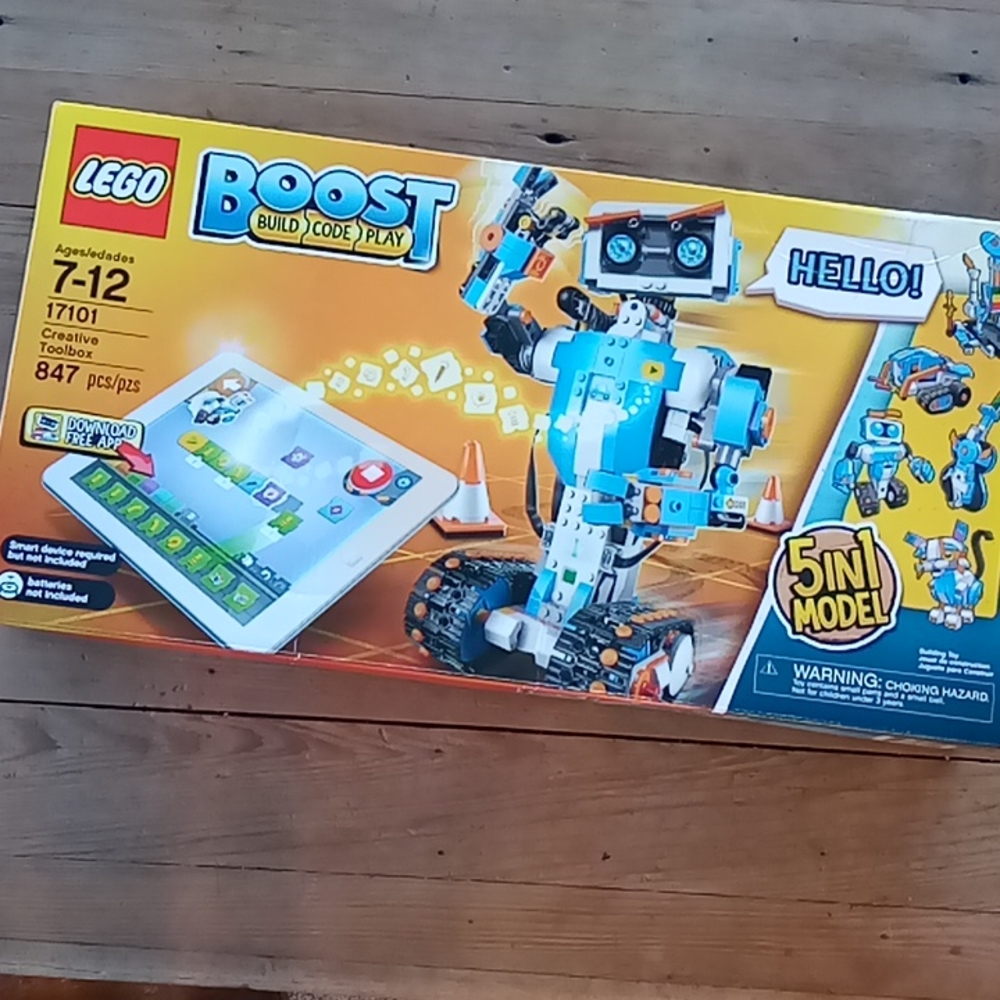 Lego Boost Creative Toolbox Unopened